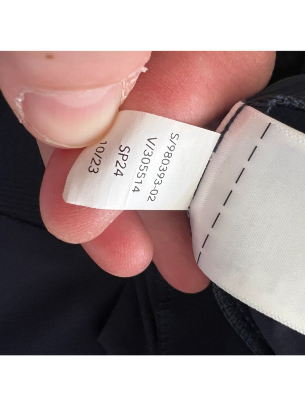 Athleta Brooklyn Navy Blue Shorts Women's Size 16 - Picture 8 of 8